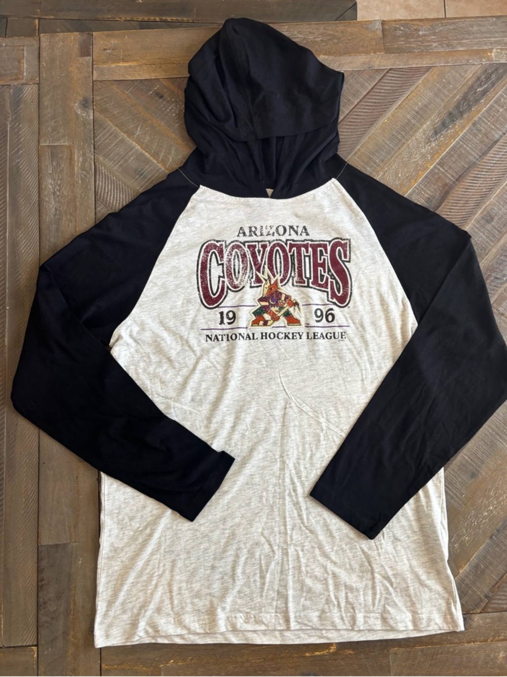 NHL Arizona Coyotes Hooded Raglan Tee - Black, Gray & Maroon